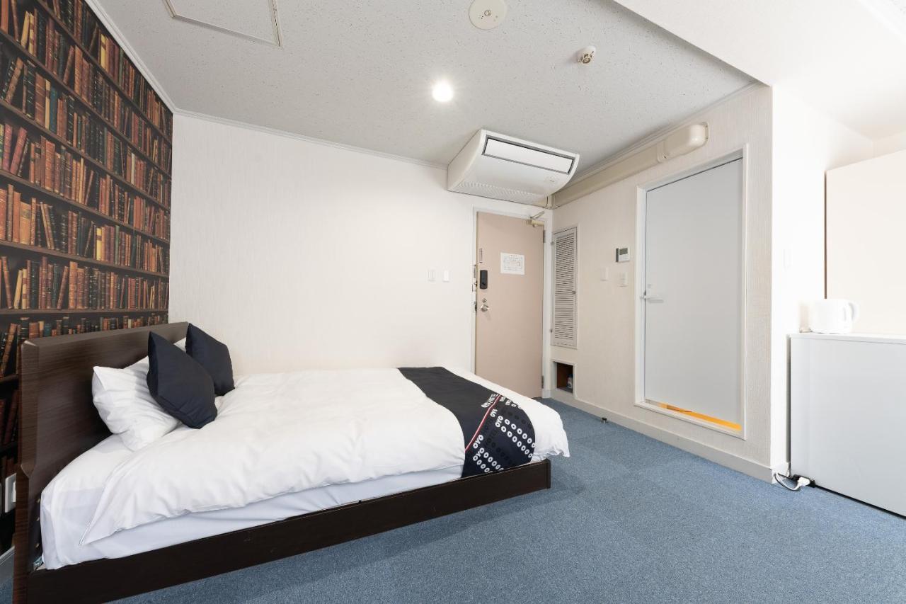 Oyo Hotel Exsaison Sugamo Tokio Buitenkant foto
