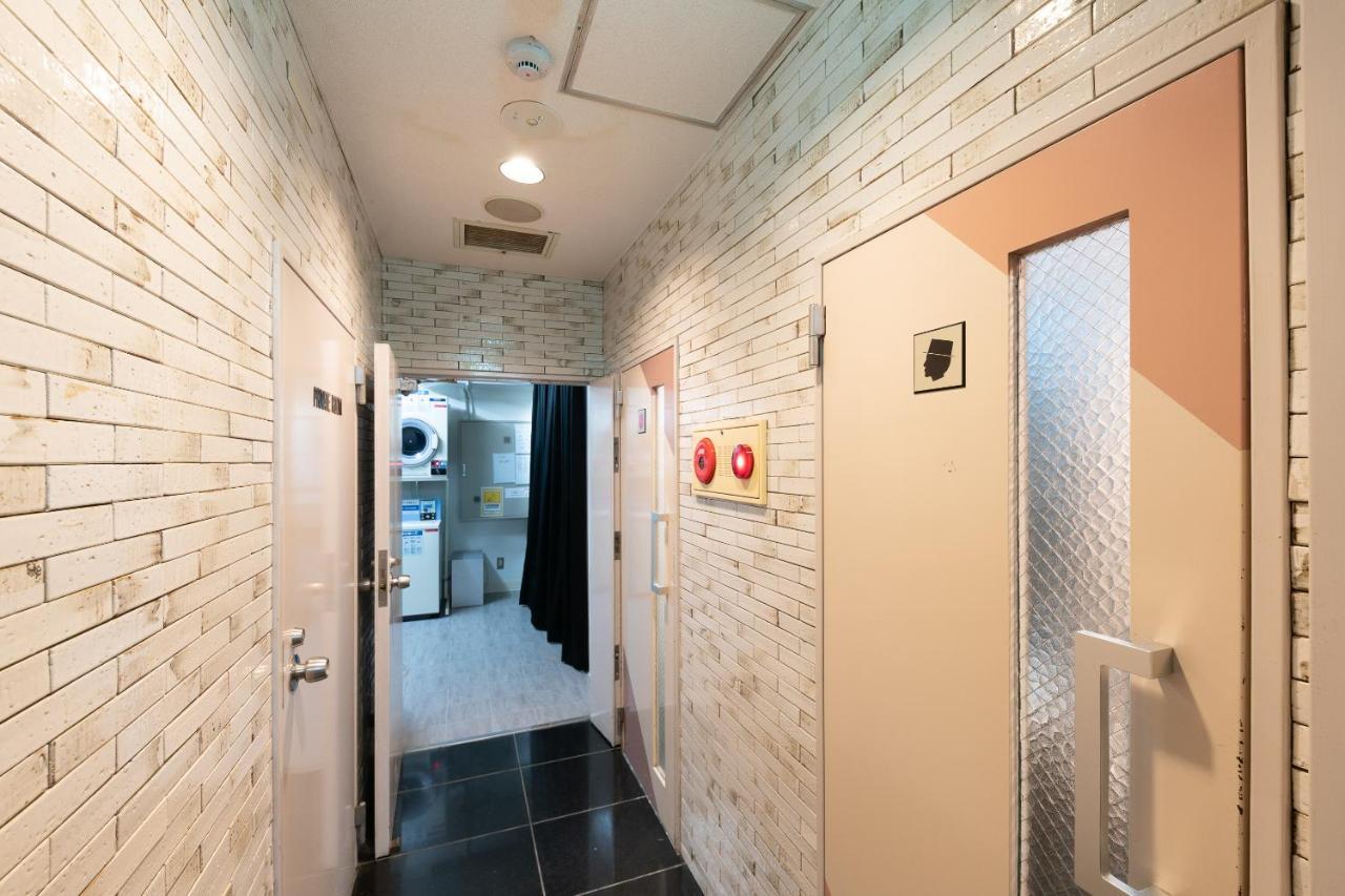 Oyo Hotel Exsaison Sugamo Tokio Buitenkant foto