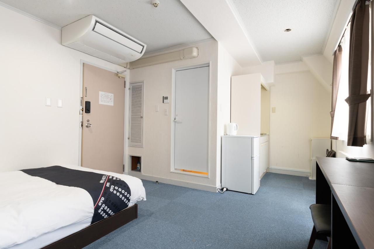 Oyo Hotel Exsaison Sugamo Tokio Buitenkant foto