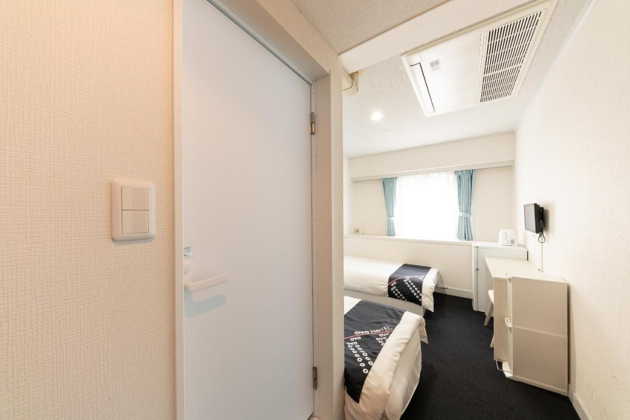 Oyo Hotel Exsaison Sugamo Tokio Buitenkant foto