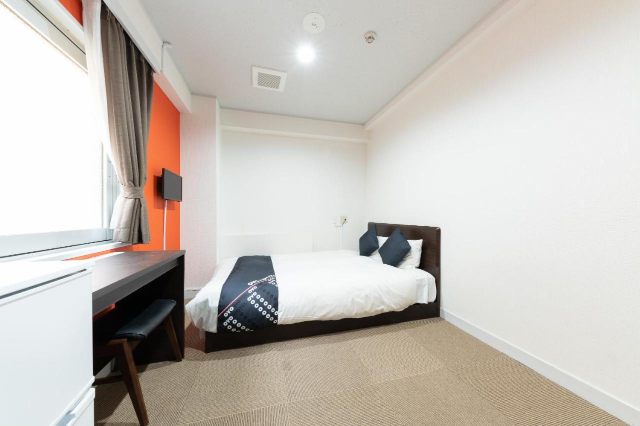 Oyo Hotel Exsaison Sugamo Tokio Buitenkant foto