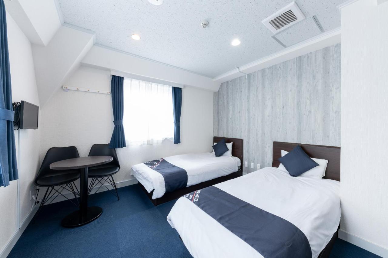 Oyo Hotel Exsaison Sugamo Tokio Buitenkant foto